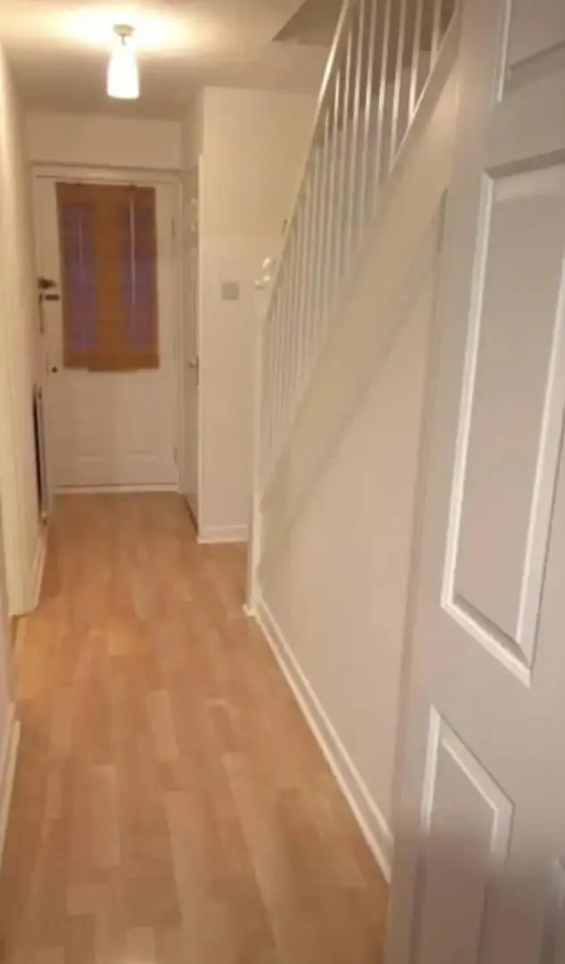 Holiday home Lovely 2-Bedrooom Home, Away From Home London United Kingdom